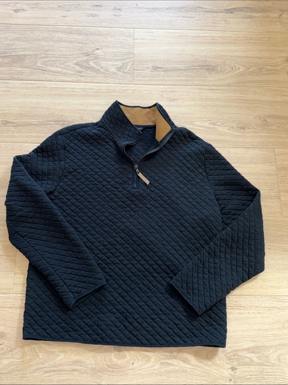 Banana Republic Men's Quilted Half-Zip Pullover Sweater - Black size large